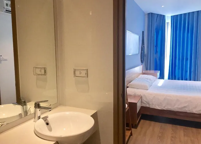 Angela House Hạ Long
